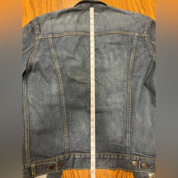 Levi's Indigo Denim Jacket - Picture 14 of 14